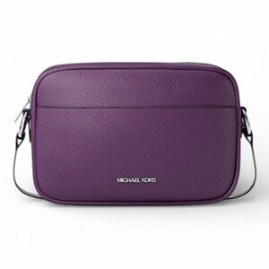 Michael Kors Jet Set Pebbled Leather Camera Crossbody in Purple NWT